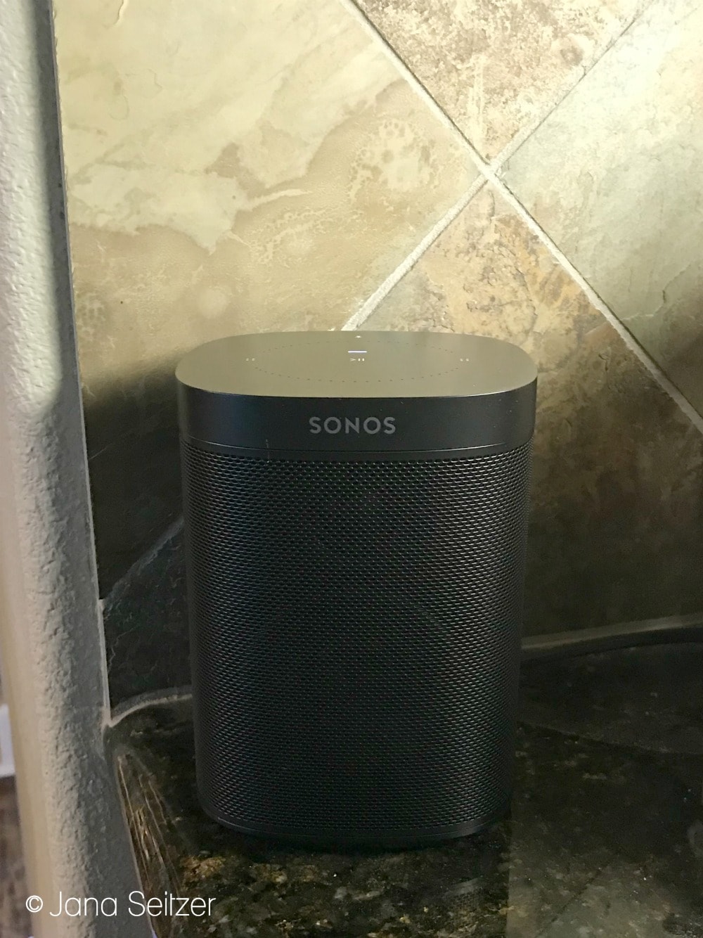 Sonos One is the Smart Speaker for Music Lovers